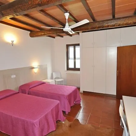 Castiglione Del Lago Sleeps 10 Pool Wifi