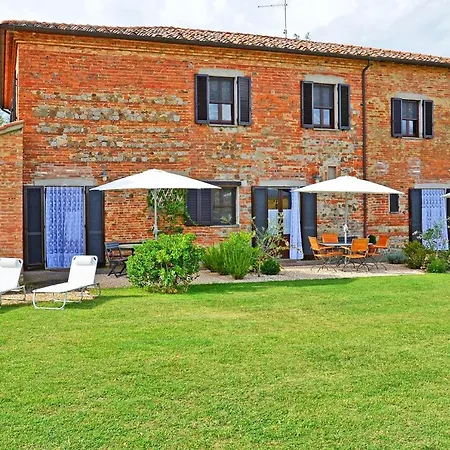 아파트 Castiglione Del Lago Sleeps 10 Pool Wifi