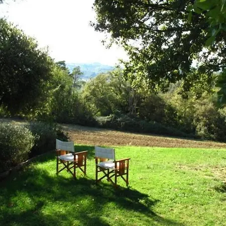아파트 Castiglione Del Lago Sleeps 10 Pool Wifi Ravigliano