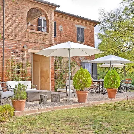 Lejlighed Castiglione Del Lago Sleeps 10 Pool Wifi *