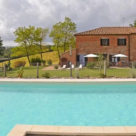 Castiglione Del Lago Sleeps 10 Pool Wifi